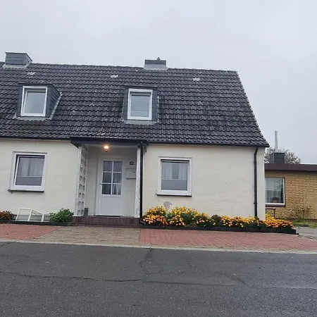 Inn Ninua, 5 Schlafzimmer, Garten & Terrasse Hemmingstedt