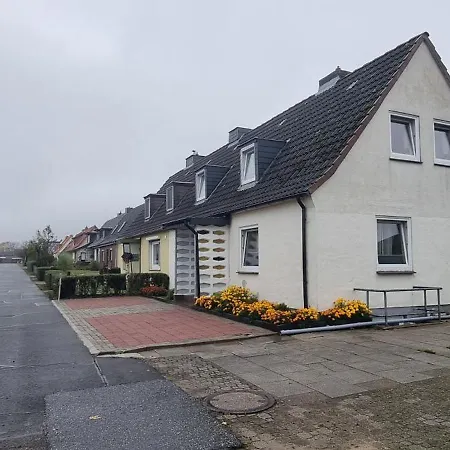 Ninua, 5 Schlafzimmer, Garten & Terrasse *